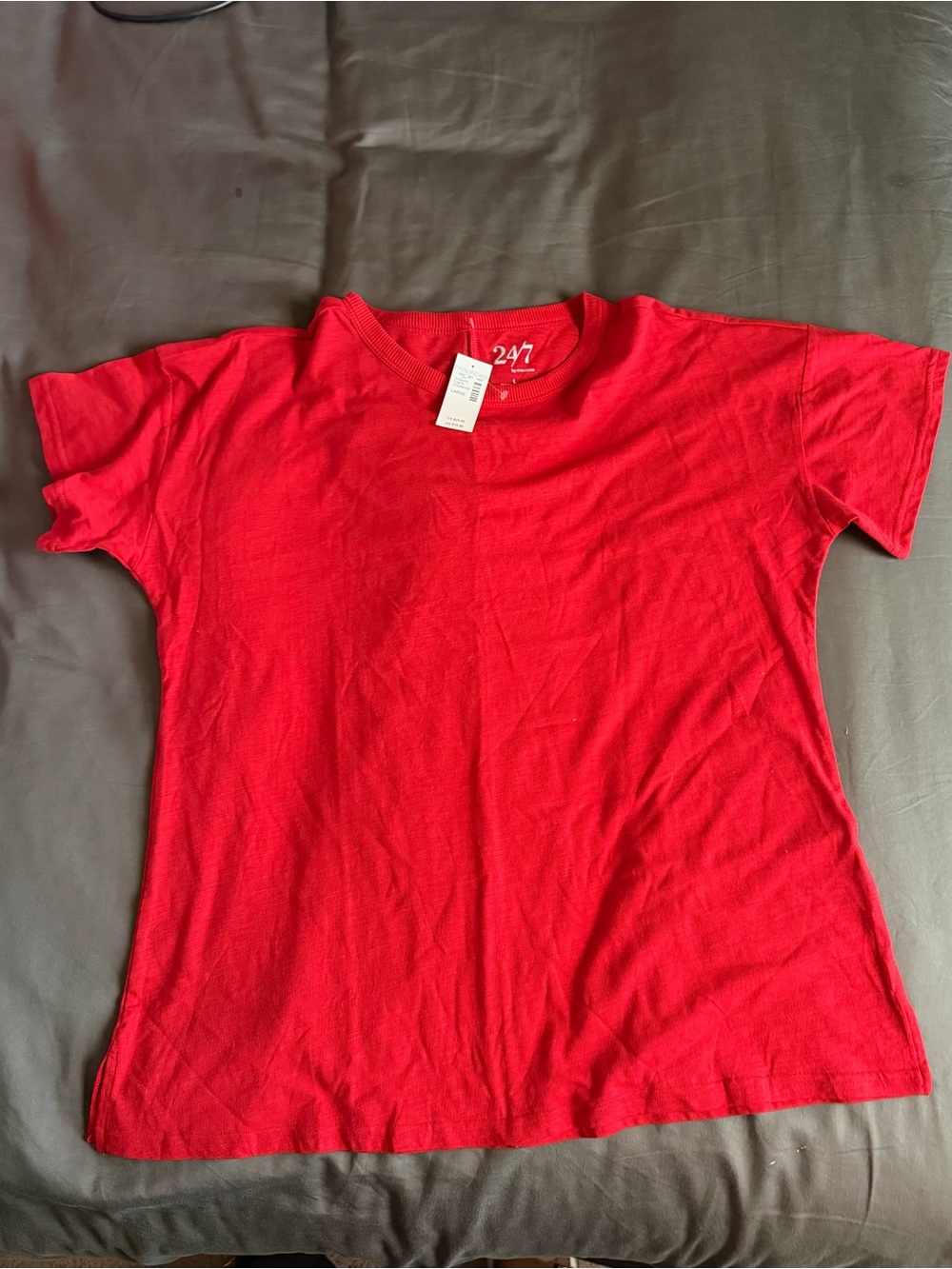NWT. MAURICES 24/7 crew neck t-shirt